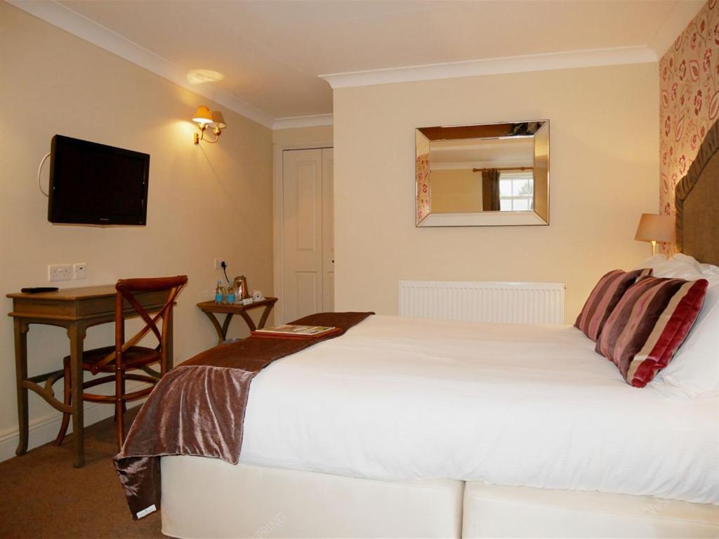 The Angel In Wootton Bassett Otel Royal Wootton Bassett Dış mekan fotoğraf