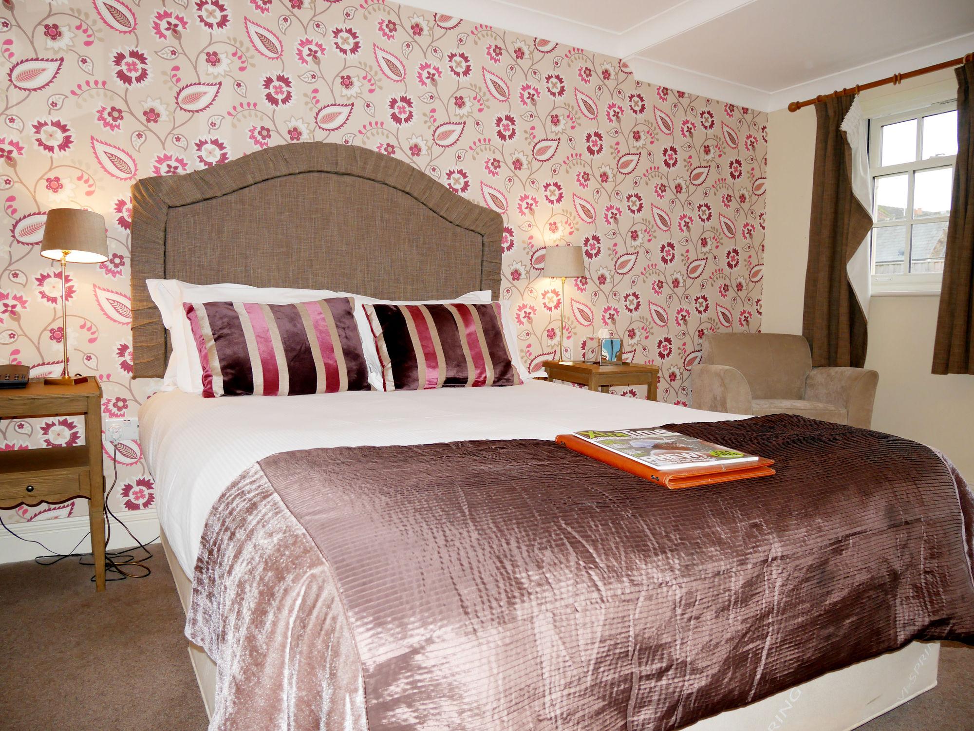The Angel In Wootton Bassett Otel Royal Wootton Bassett Dış mekan fotoğraf